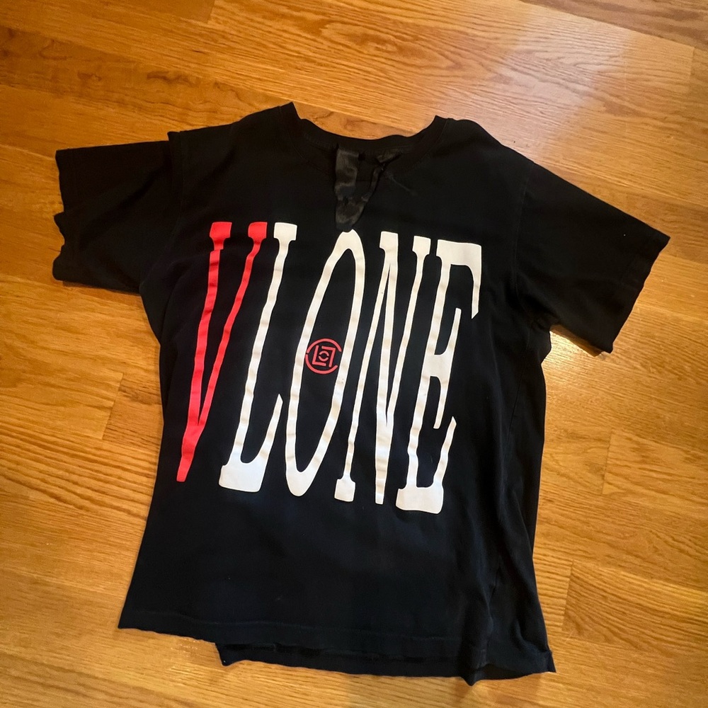 VLONE Black and Red Graphic T-Shirt